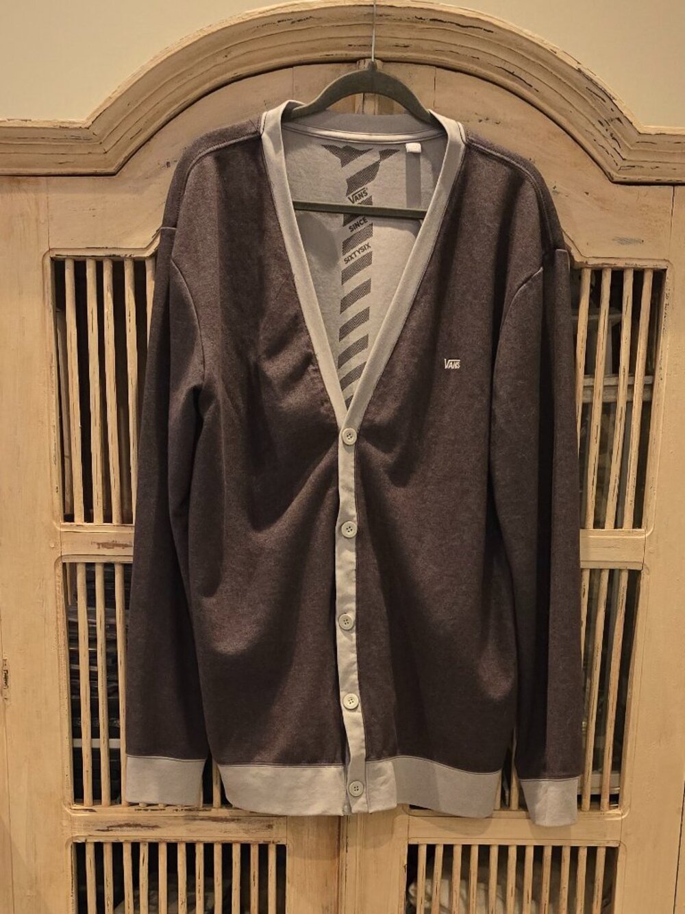 Vans Men's Gray Button Down Sweater Cardigan XL